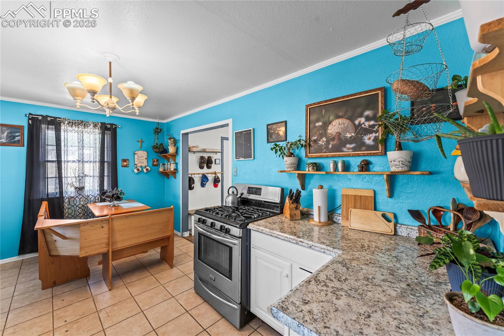 Photo 13 of 849 E Fountain Boulevard, Colorado Springs