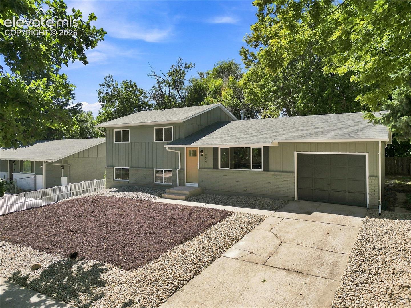 Photo 6 of 934 Bowser Drive, Colorado Springs