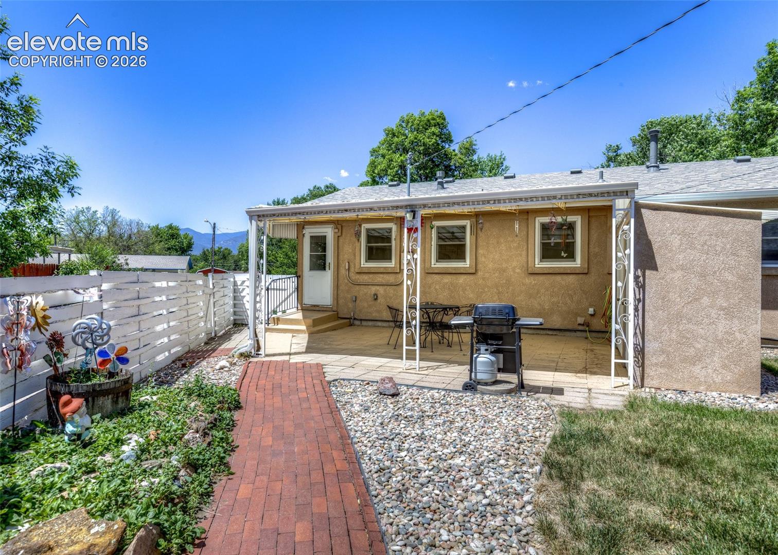 2845 Jon St, Colorado Springs, CO 80907