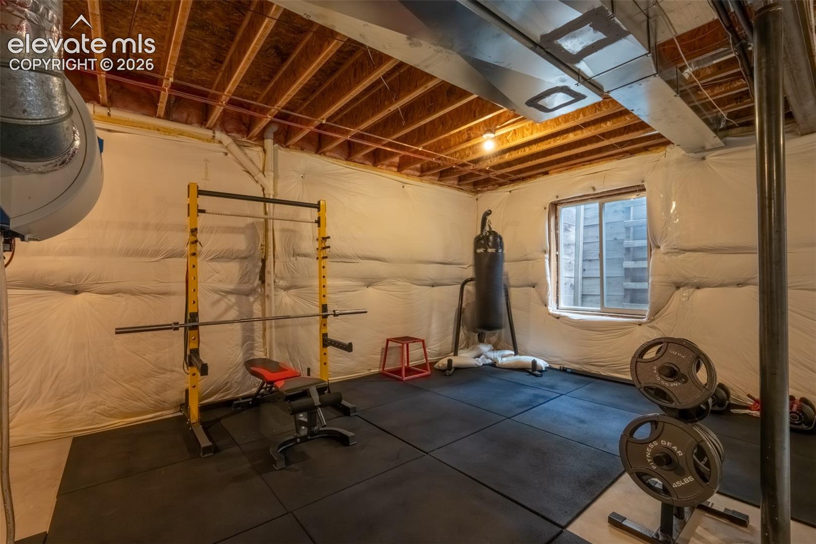 Unfinished nearly 1600 sq ft basement with multiple window egress 
