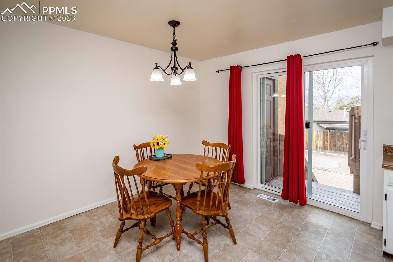 Photo 14 of 3808 Oro Blanco Drive, Colorado Springs