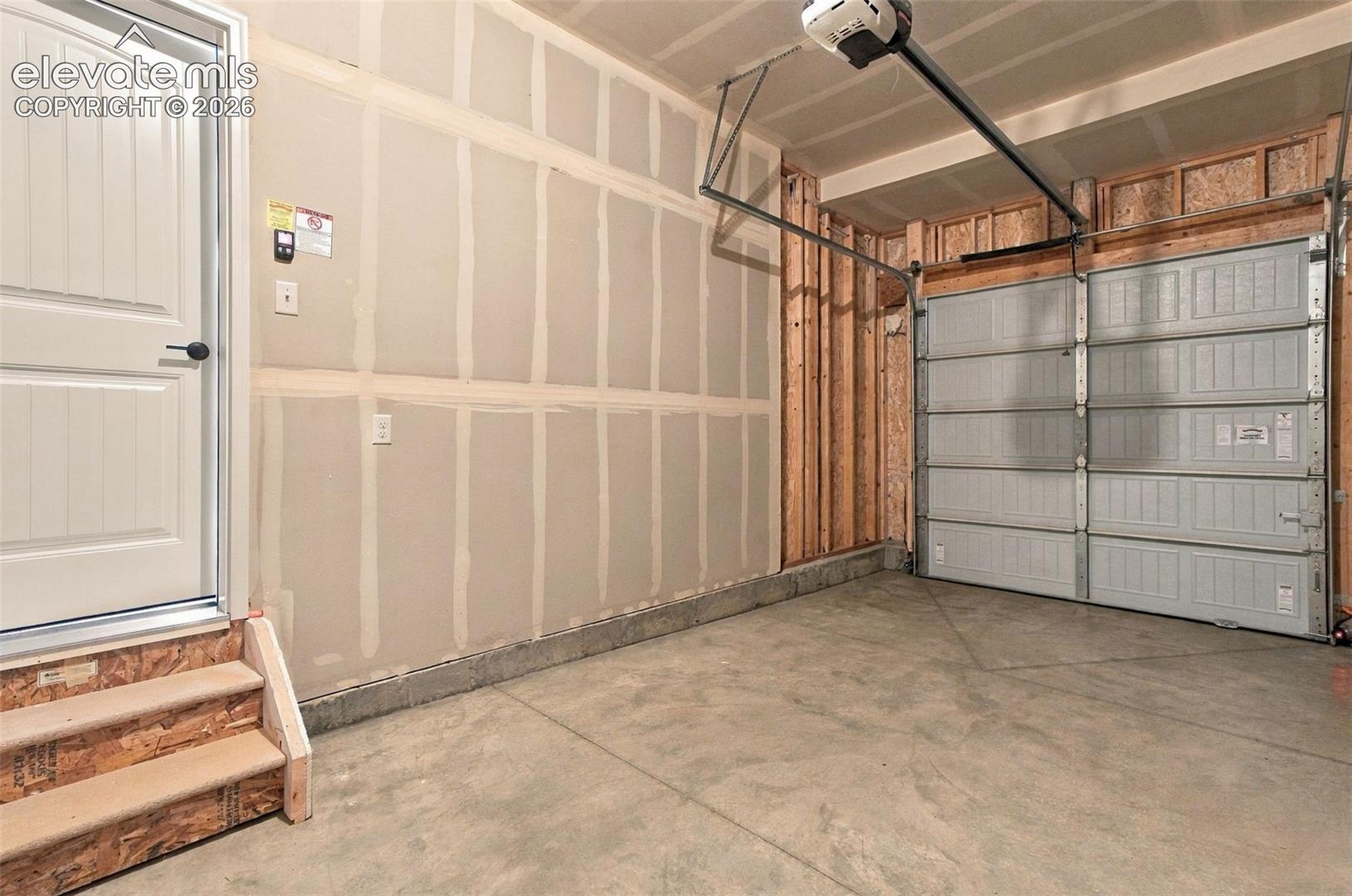 1 Car Frontload Garage