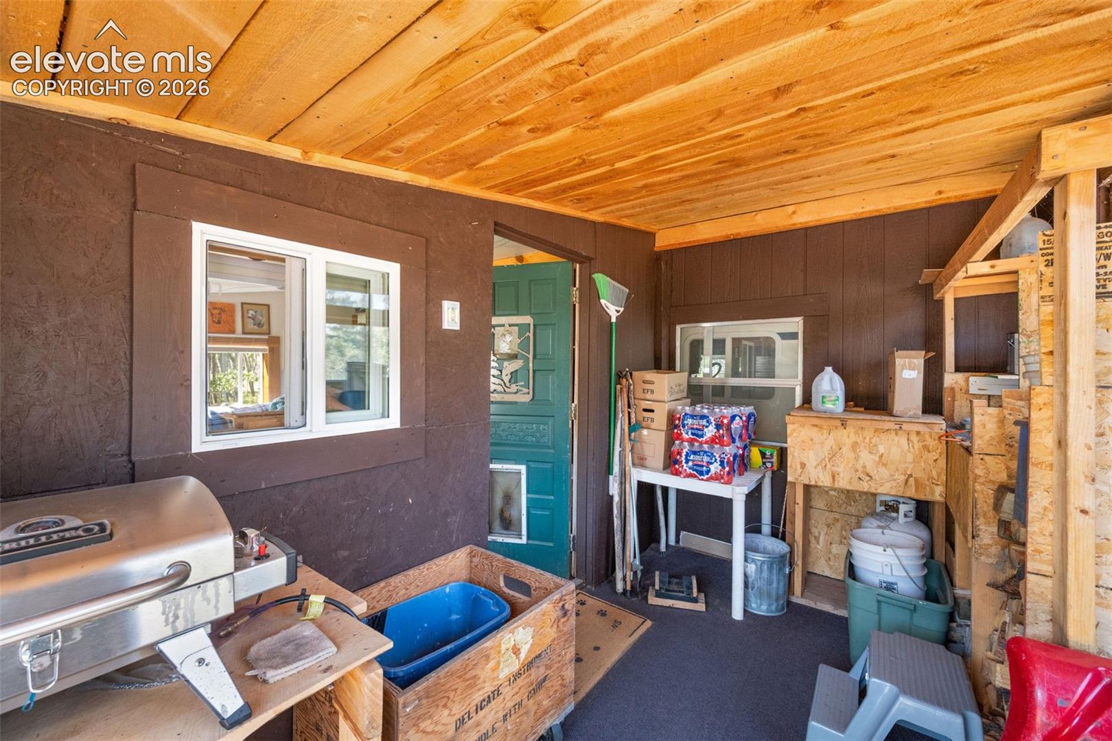 106 Forest Ct, Guffey, CO 80820