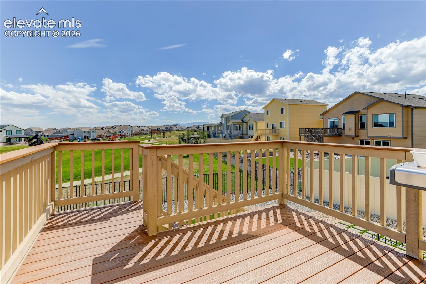 10x10 deck off dining area
