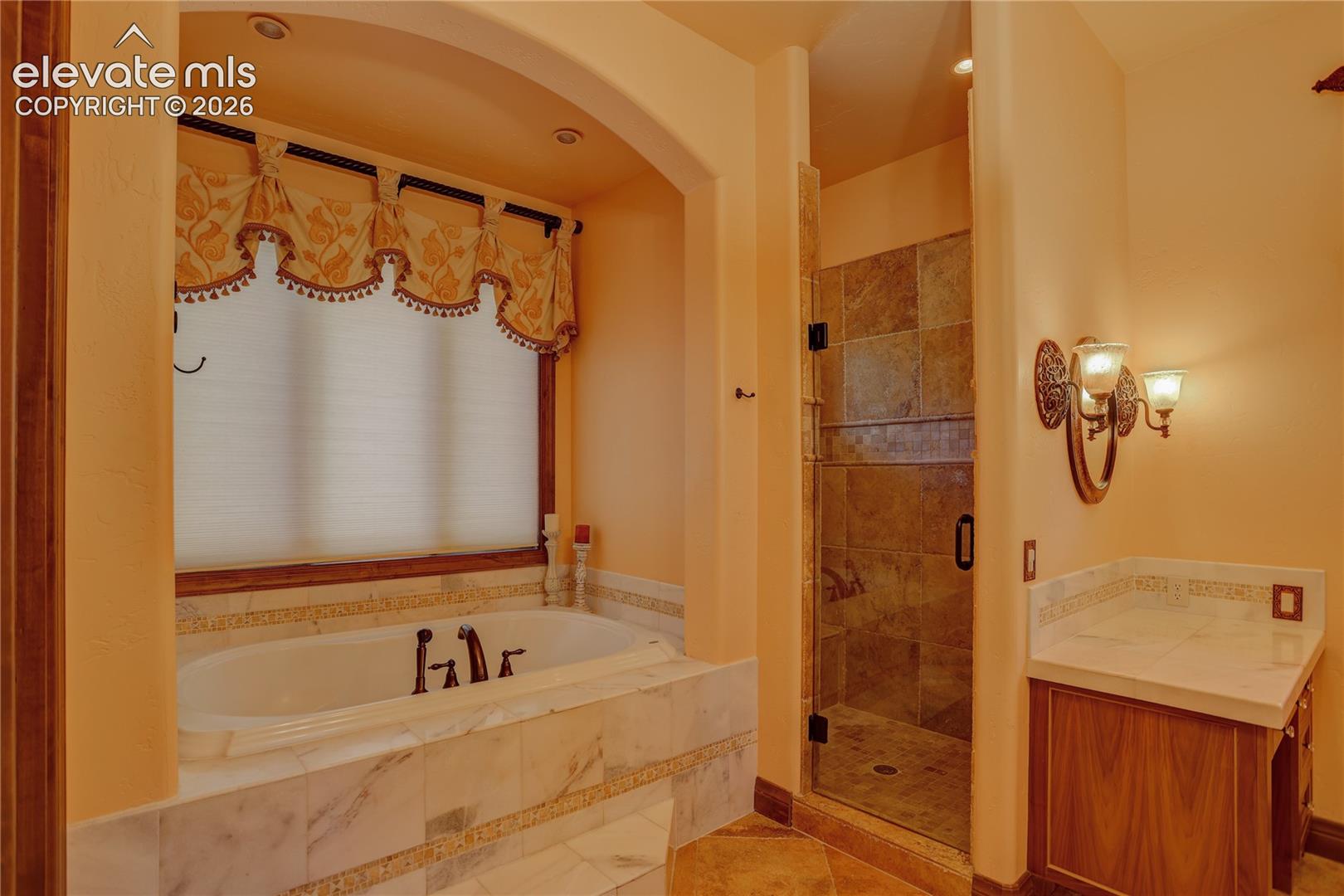 Primary ensuite bathroom.