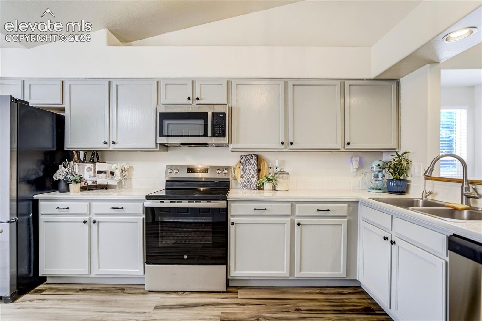 Photo 13 of 7326 Allens Park Drive, Colorado Springs