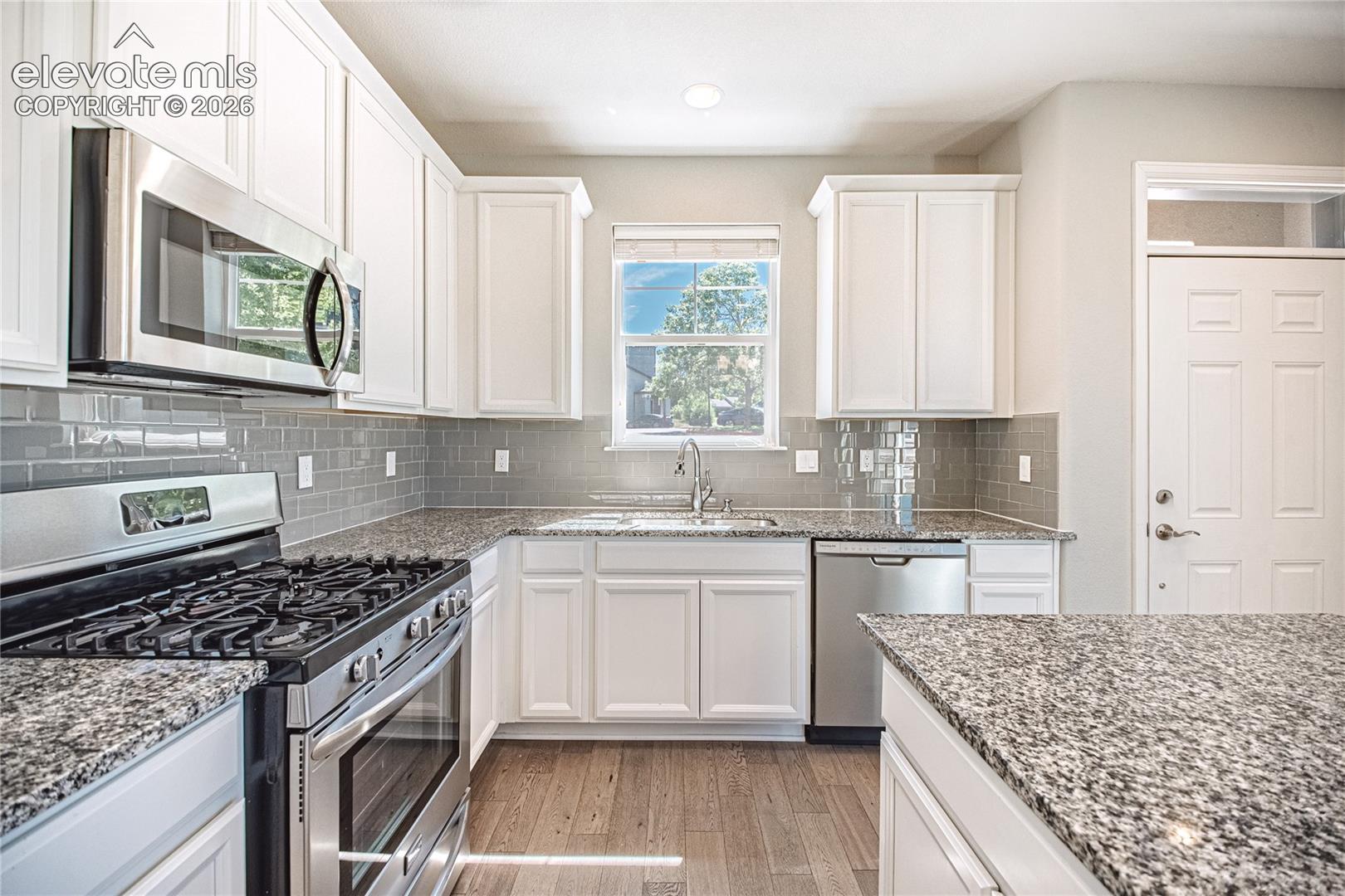 Photo 10 of 1306 Promontory Bluff View, Colorado Springs