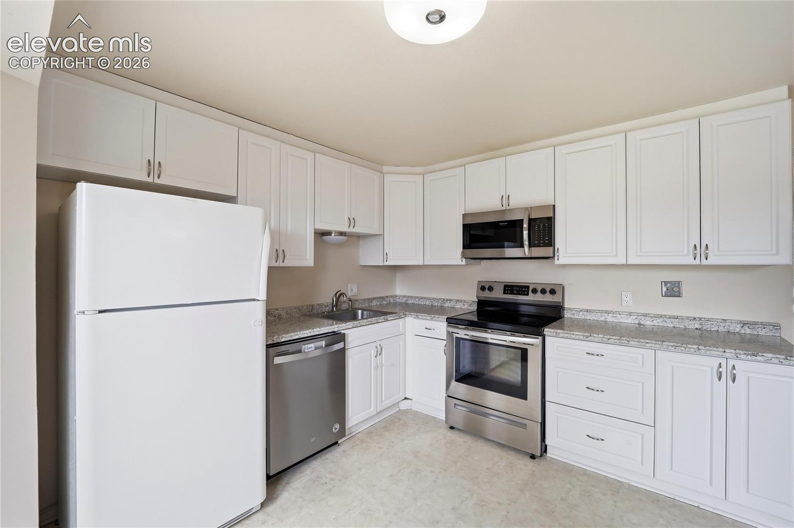 1406 Martin Dr, Colorado Springs, CO 80915