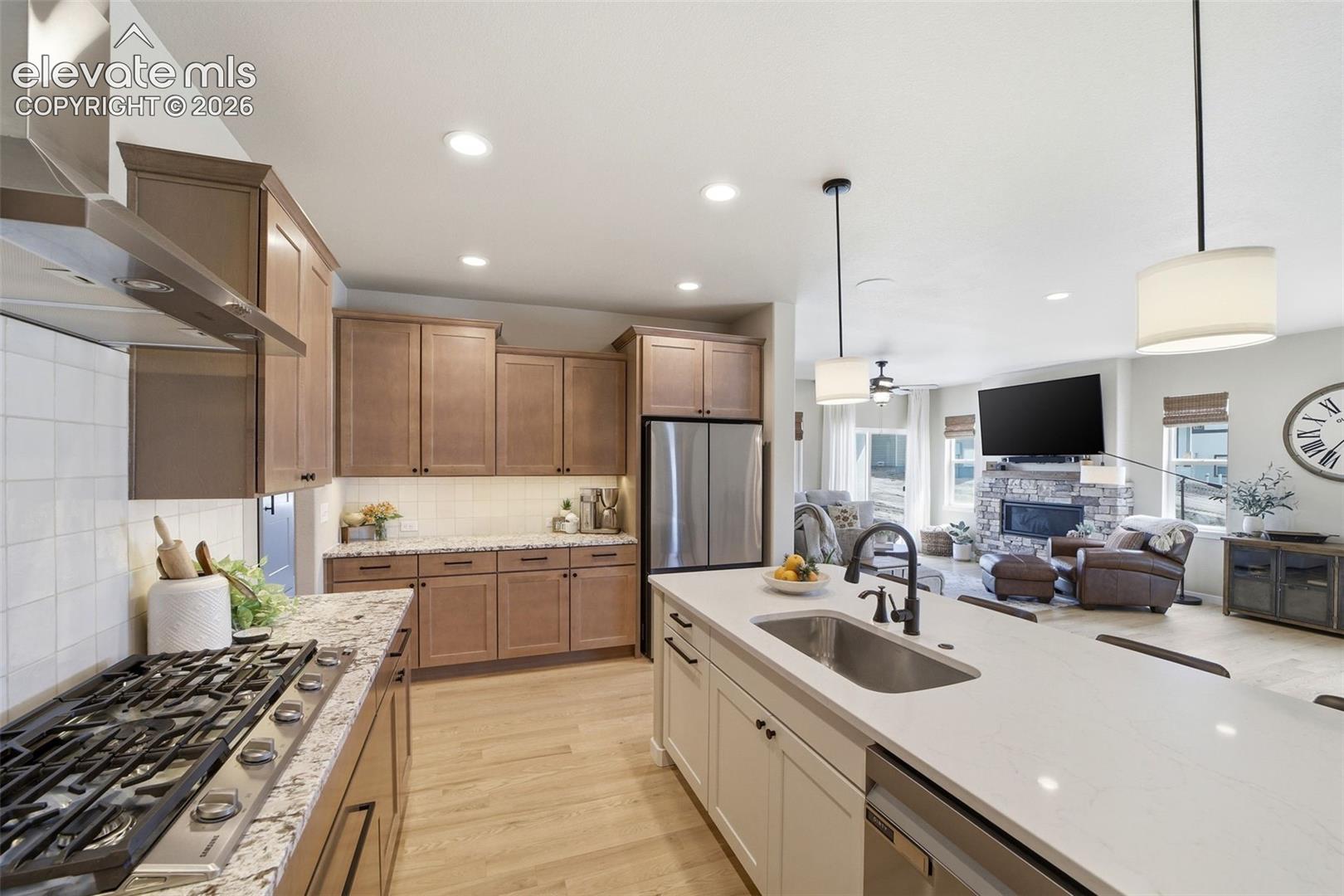 Gas range, single-bowl sink, and timeless design.