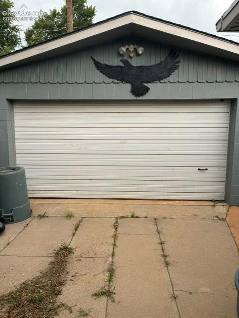 2 car garage