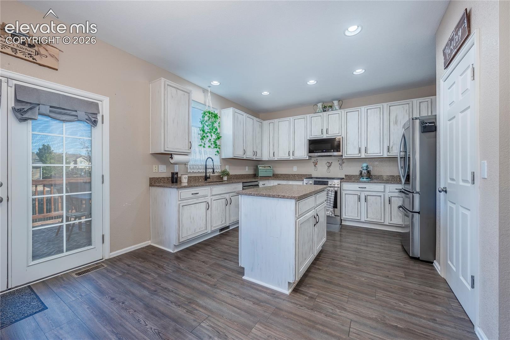 Photo 13 of 2085 Bucolo Avenue, Colorado Springs