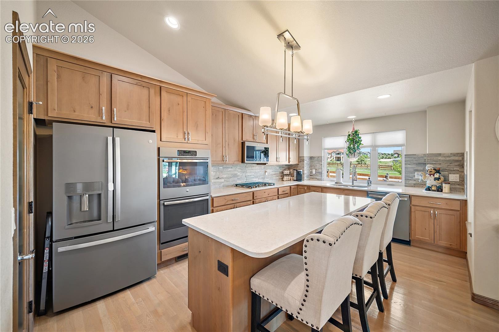 Open and bright, tons of counter and cabinet space. 