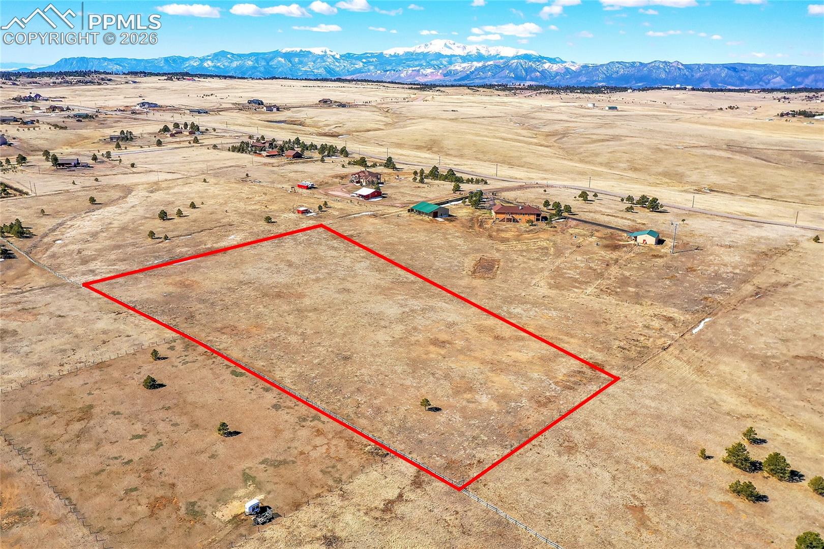 Property Lines are Approximate and not a survey