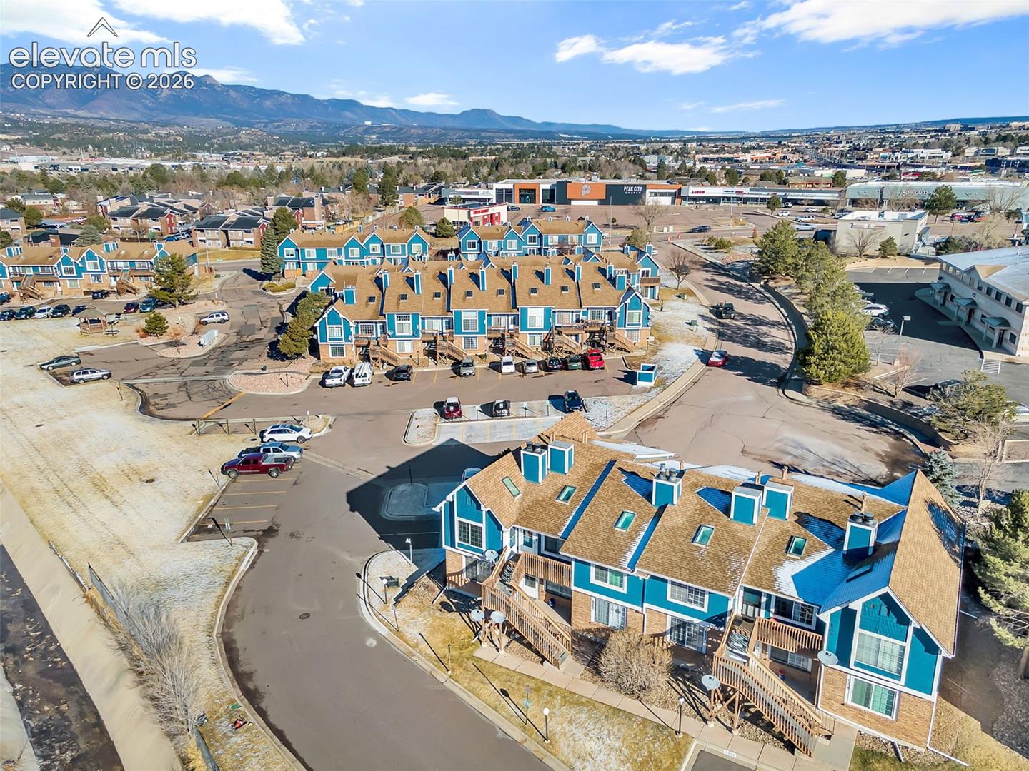 6272 Village Ln, Colorado Springs, CO 80918