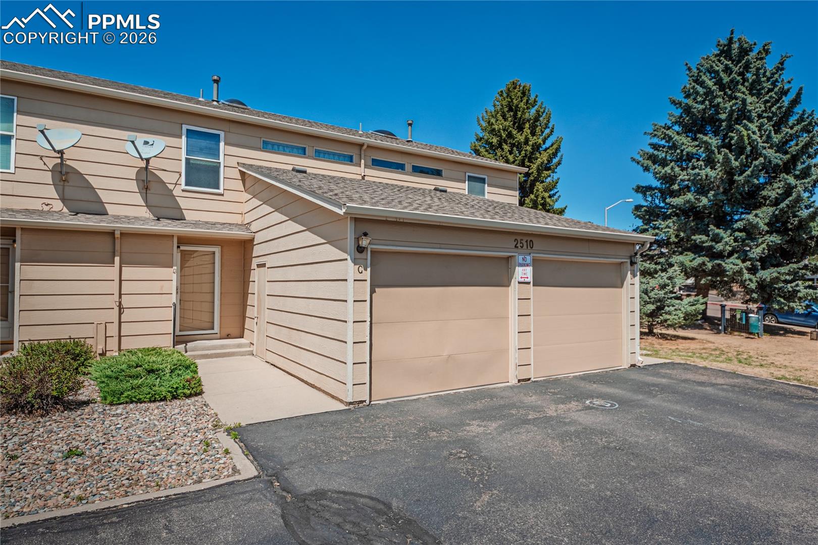 Featured Homes Featured Homes