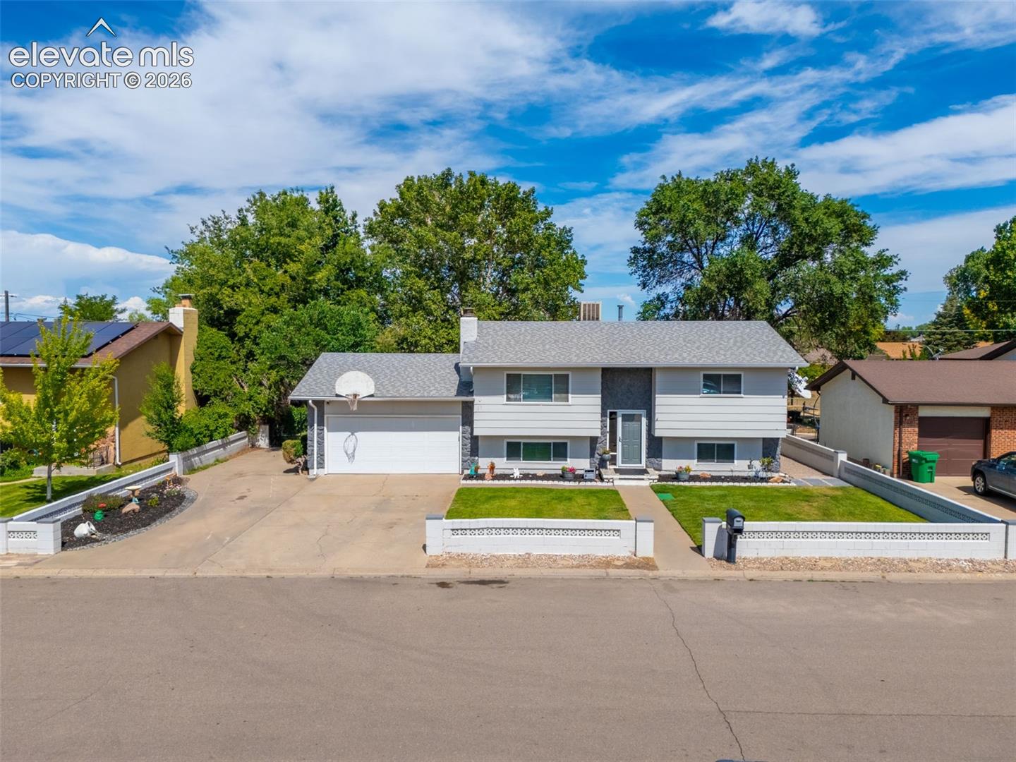 1256 20 1/2 Ln, Pueblo, CO 81006
