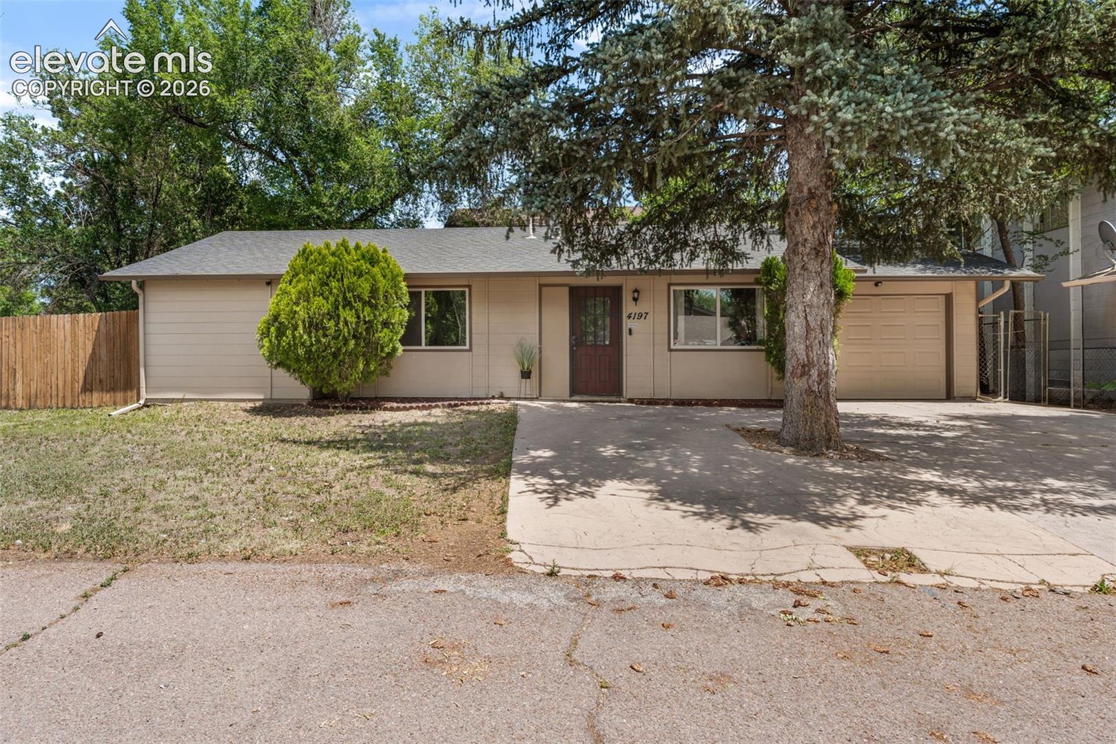 4197 Deerfield Hills Rd, Colorado Springs, CO 80916