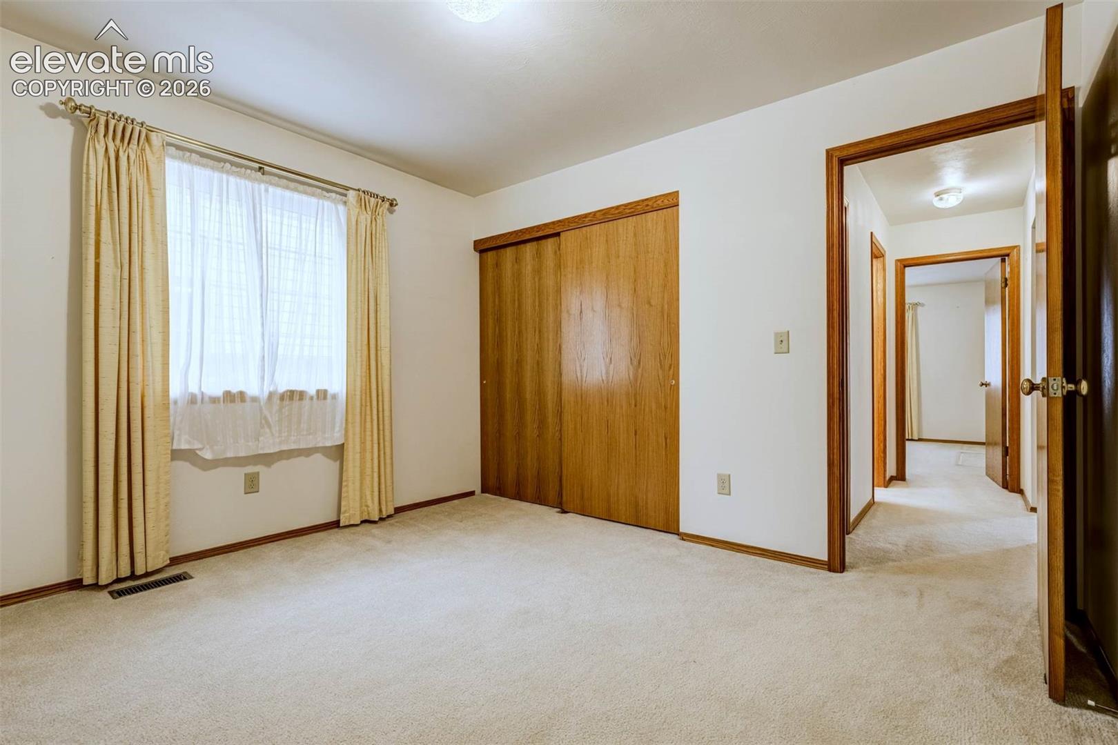 Photo 26 of 2170 Heatherdale Drive, Colorado Springs
