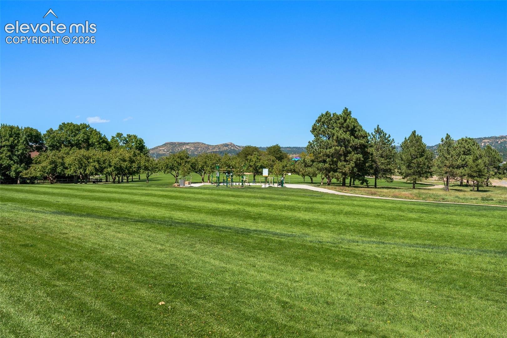 Home is in close proximity to many parks- Butterfield Park in particular