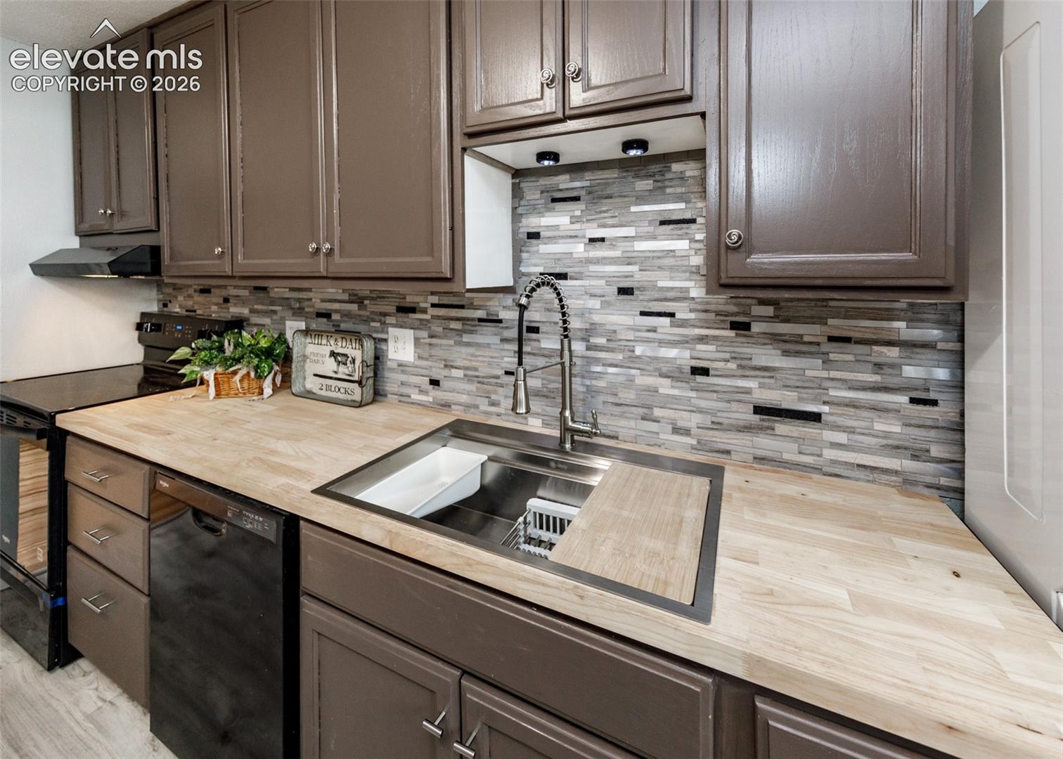 Photo 16 of 1216 Hartford Street, Colorado Springs