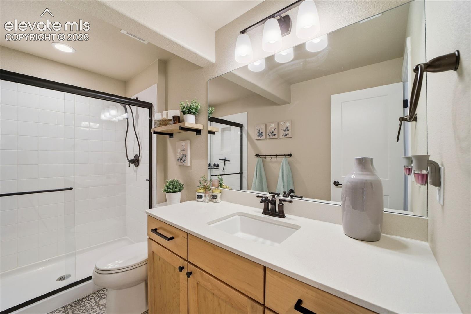Full bathroom in the basement. 