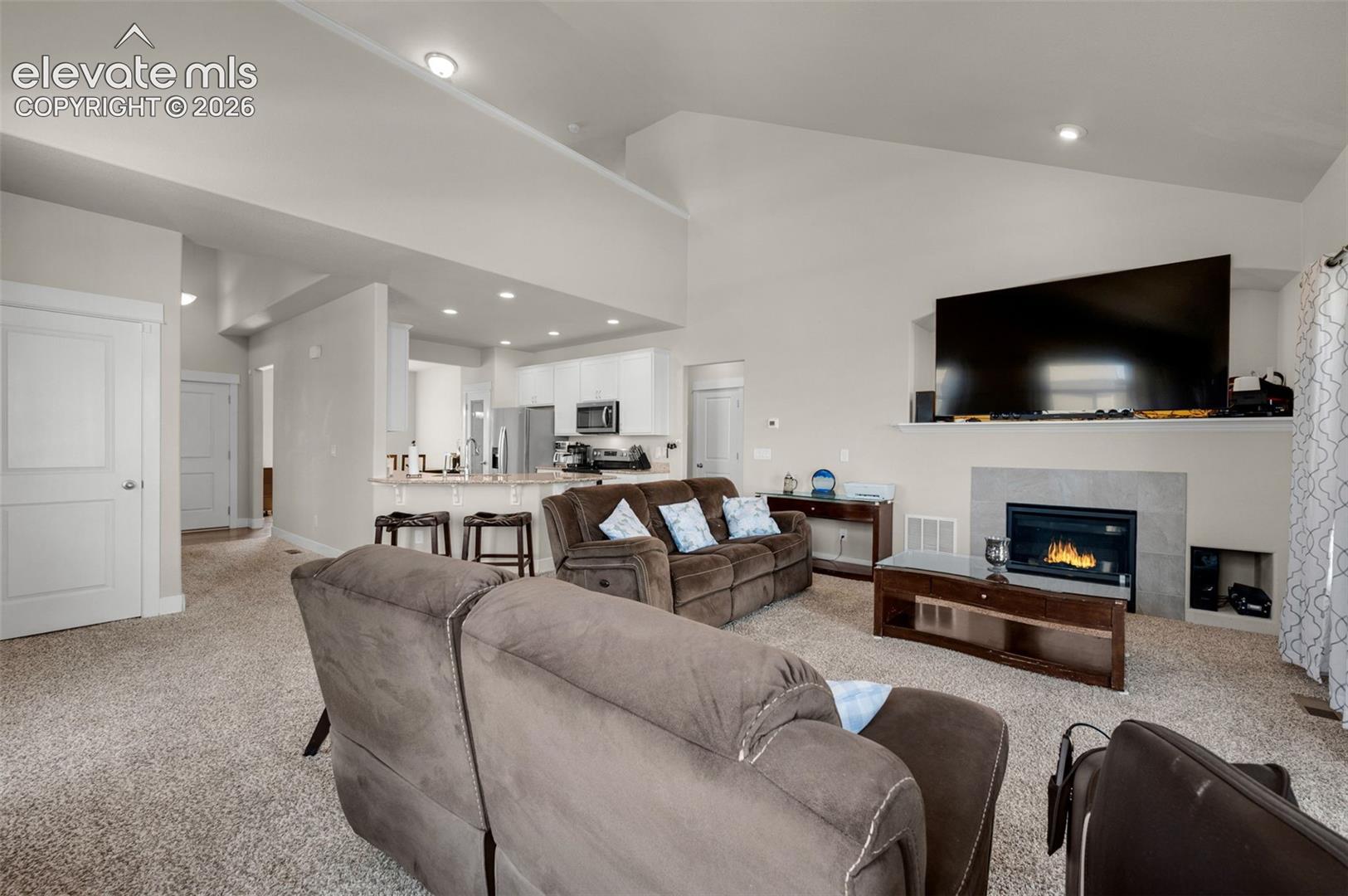 Gas fireplace
