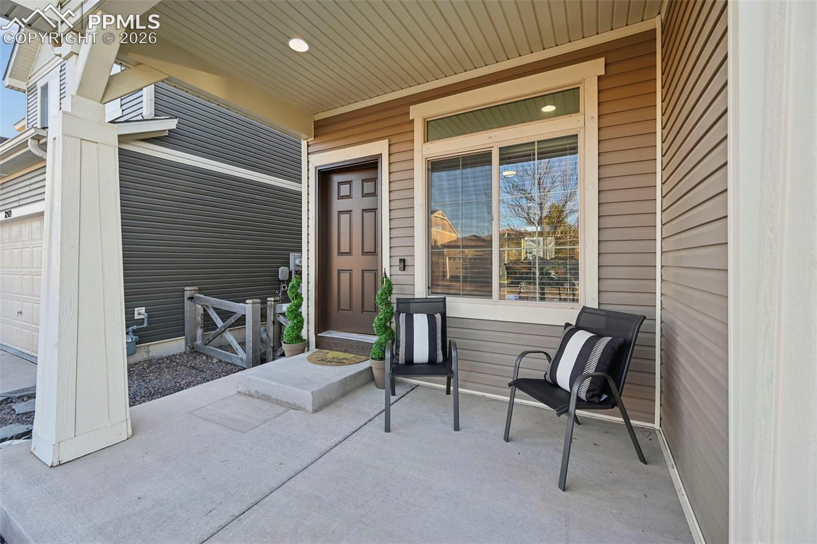 8261 Cypress Wood Dr, Colorado Springs, CO 80927