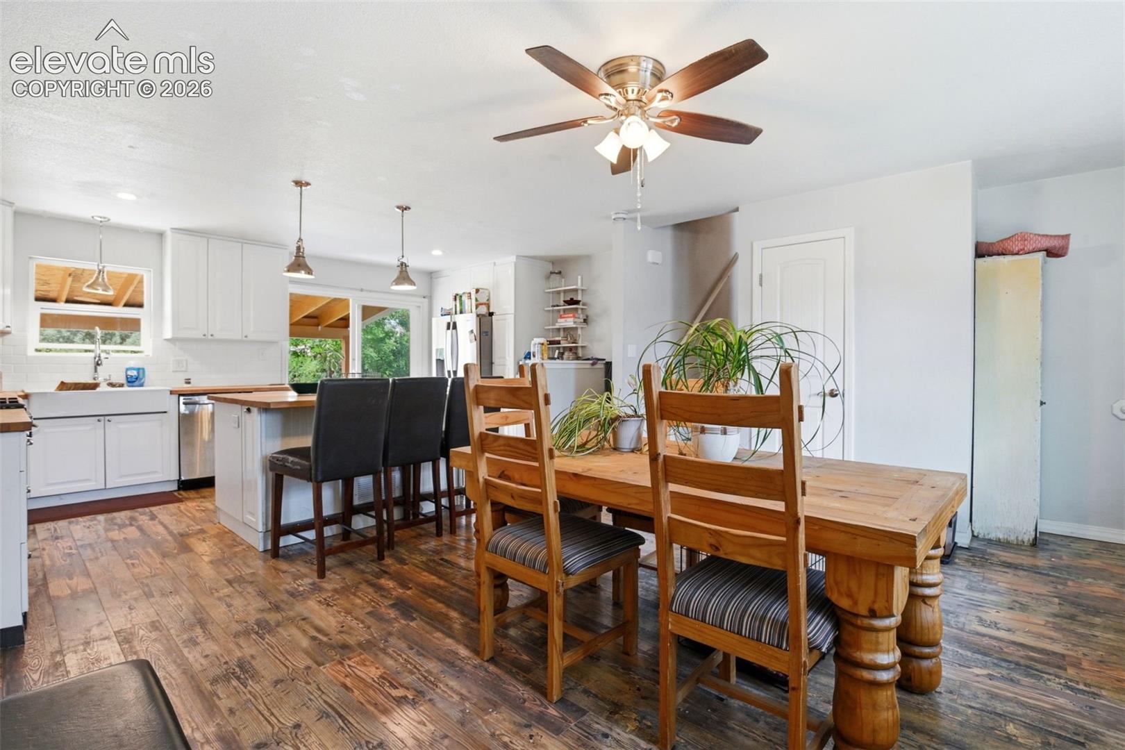 Photo 6 of 4747 Hackamore Drive, Colorado Springs