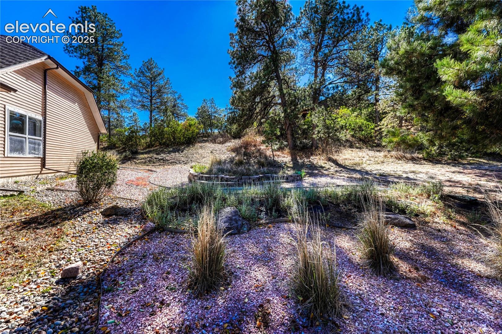 Photo 32 of 1069 BERGLIND Road, Colorado Springs