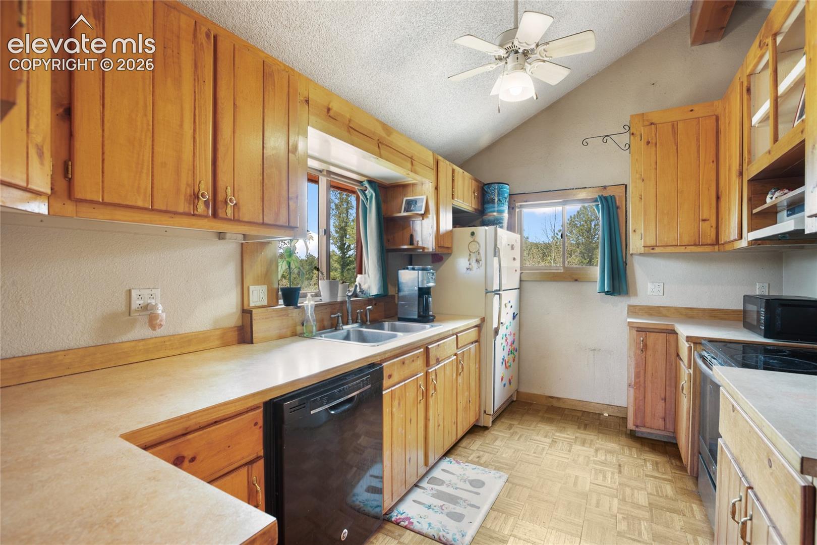 Photo 12 of 79 Beaver Creek Circle, Florissant