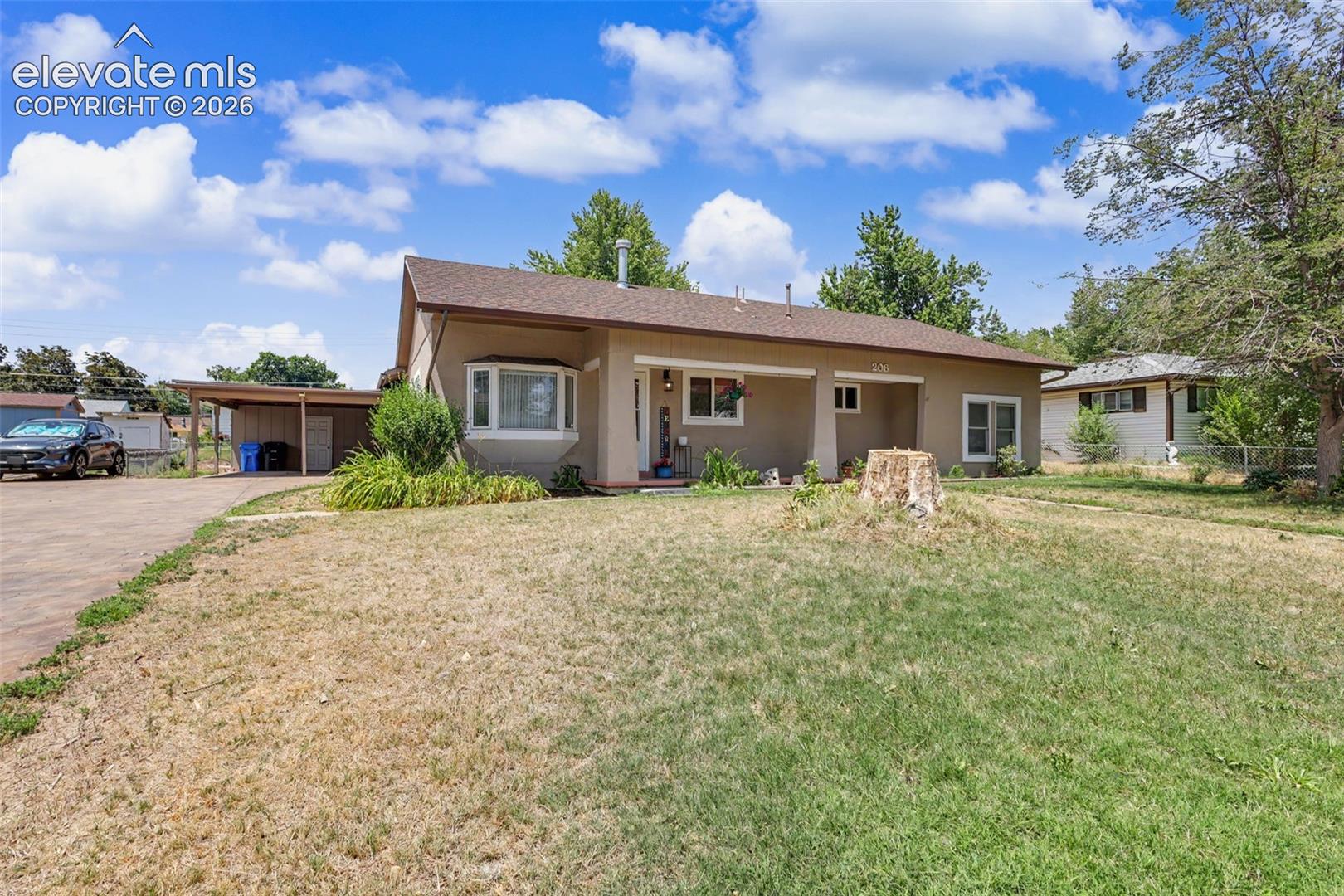 208 Grape Dr, Colorado Springs, CO 80911