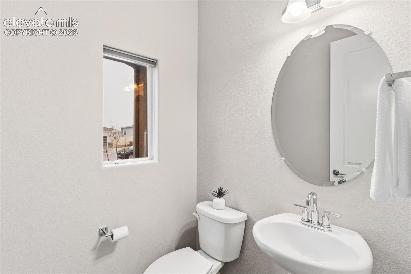 Photo 14 of 9833 Marble Canyon Way, Peyton