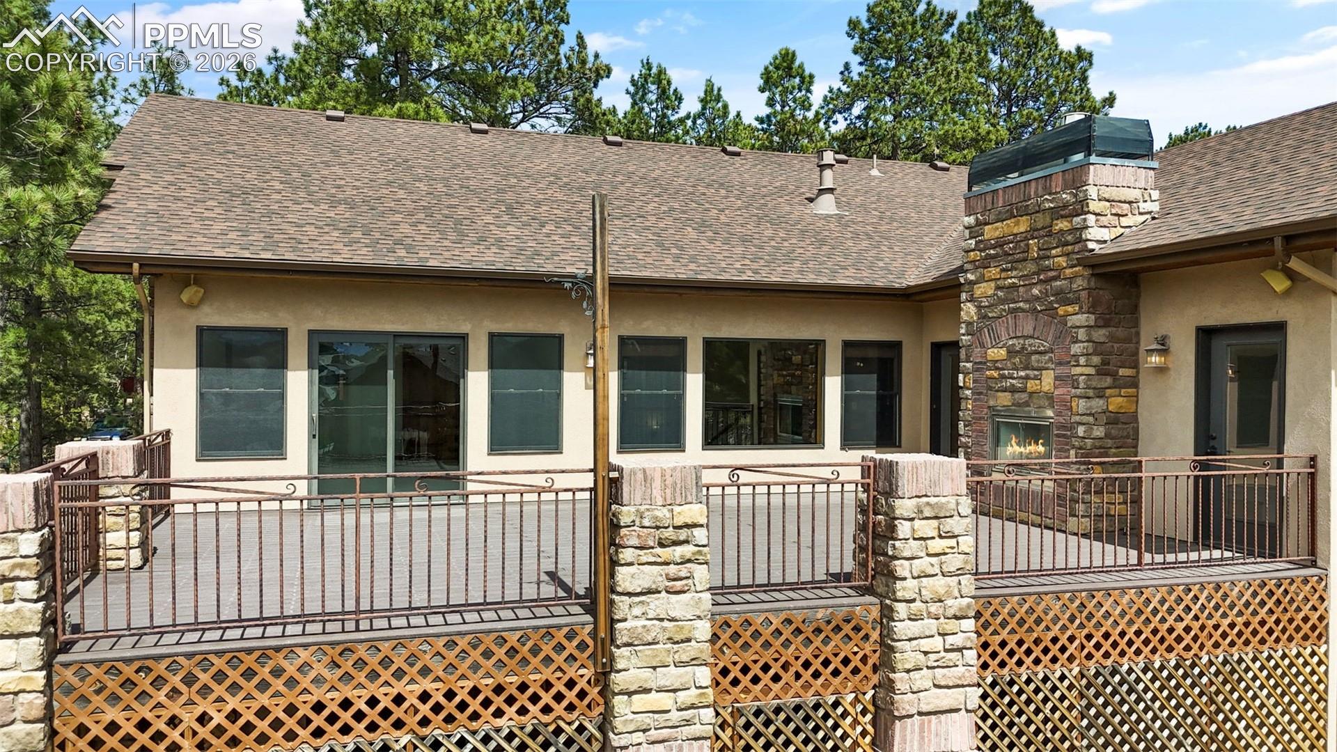 Outside Fireplace #3
30' x 20' deck