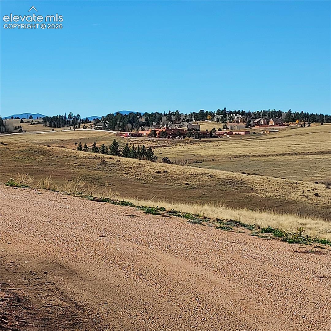 Views to the west from driveway
