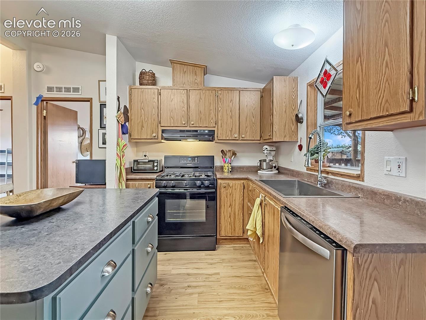 Photo 10 of 2620 Lowell Avenue, Pueblo
