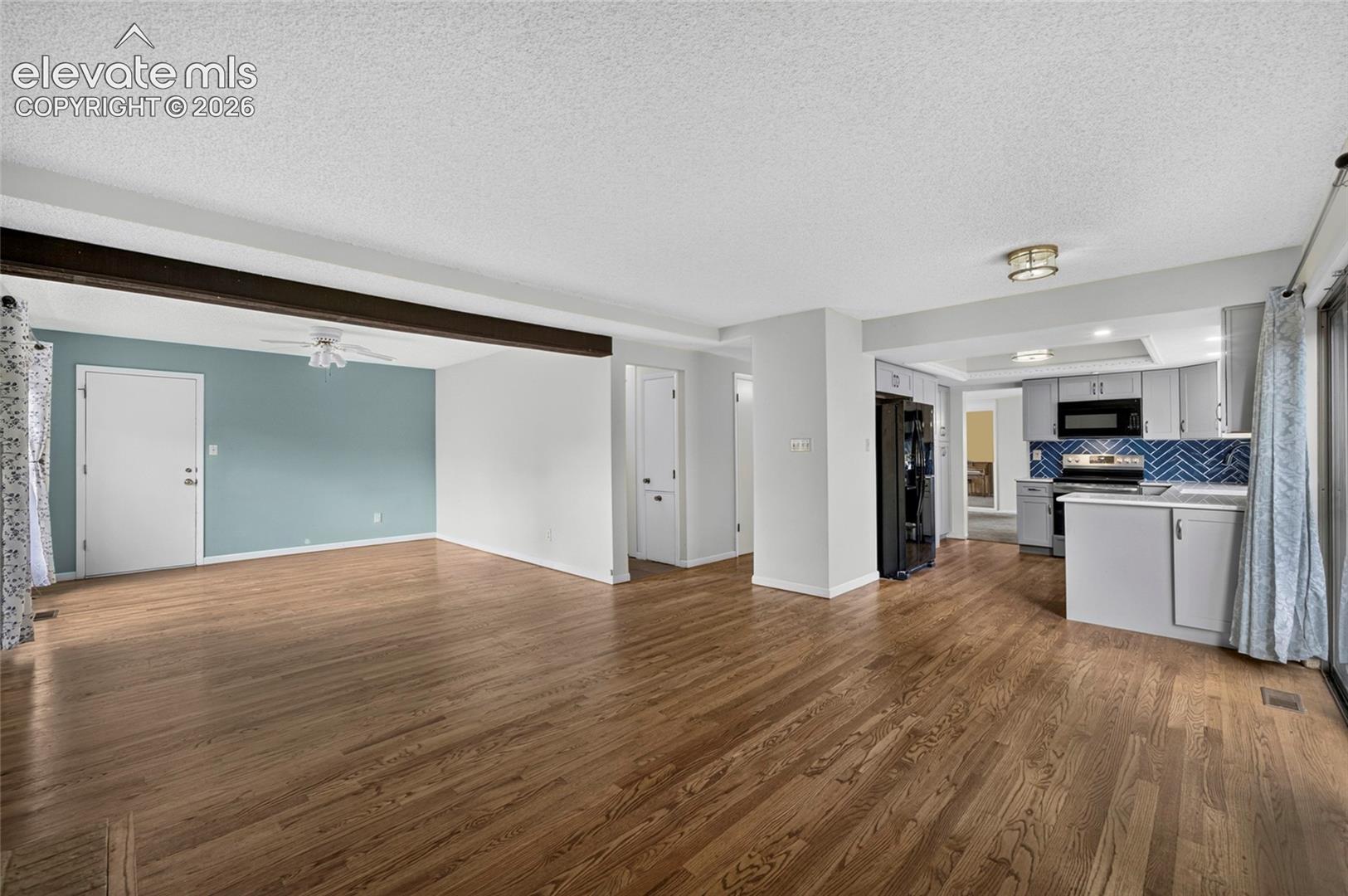 Photo 10 of 4332 Winding Circle, Colorado Springs