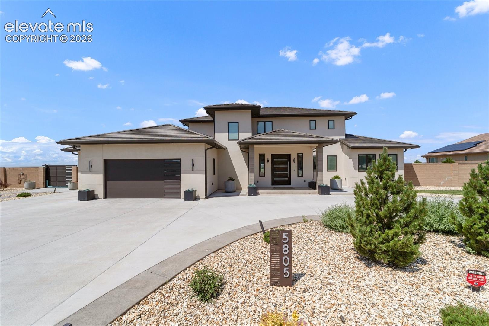 5805 Sawyer Ridge Dr, Pueblo, CO 81008