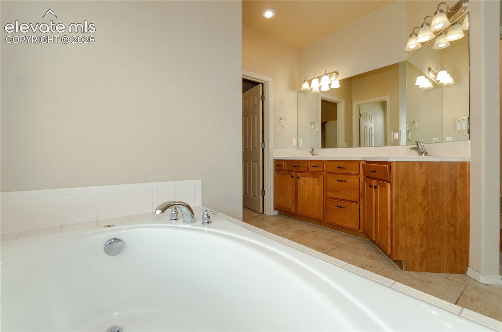 Photo 26 of 9574 Roxborough Park Court, Colorado Springs