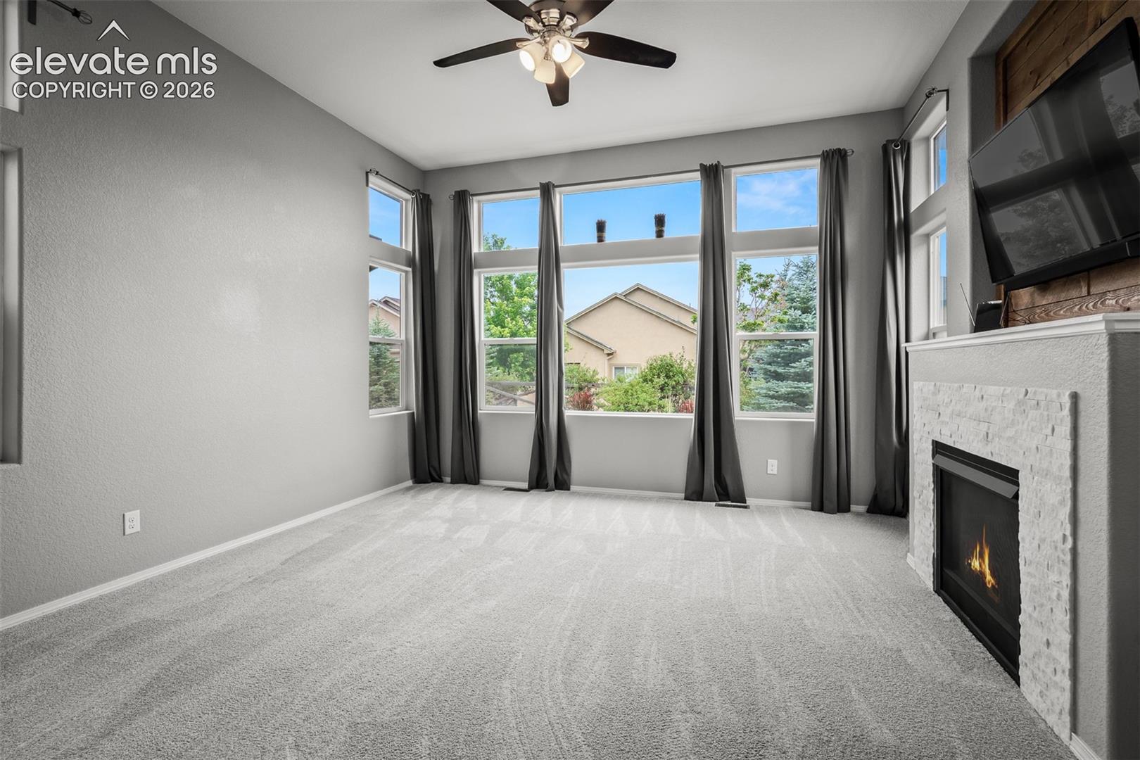 7242 Lewis Clark Trail