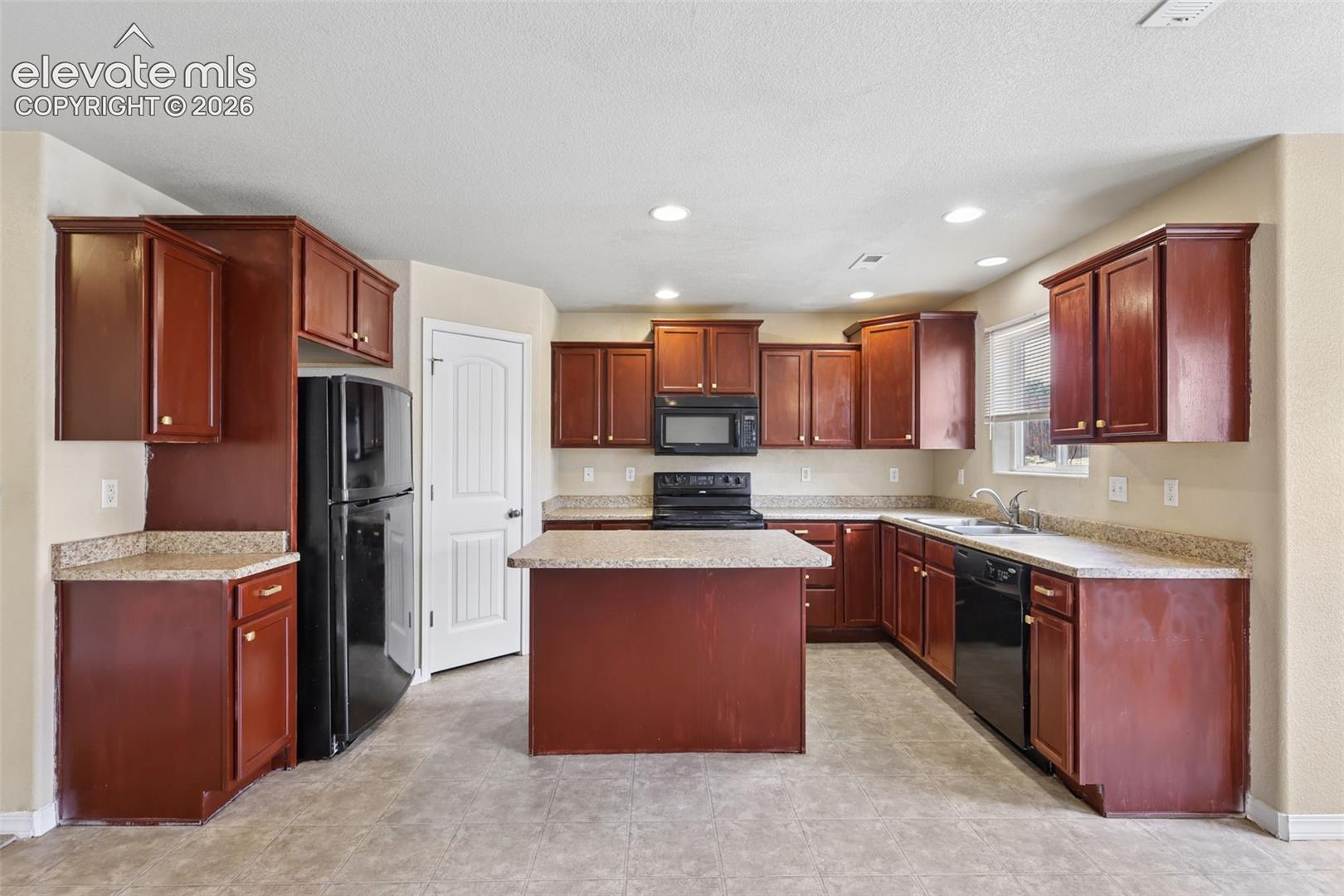 Photo 11 of 2313 Spring Blossom Drive, Colorado Springs