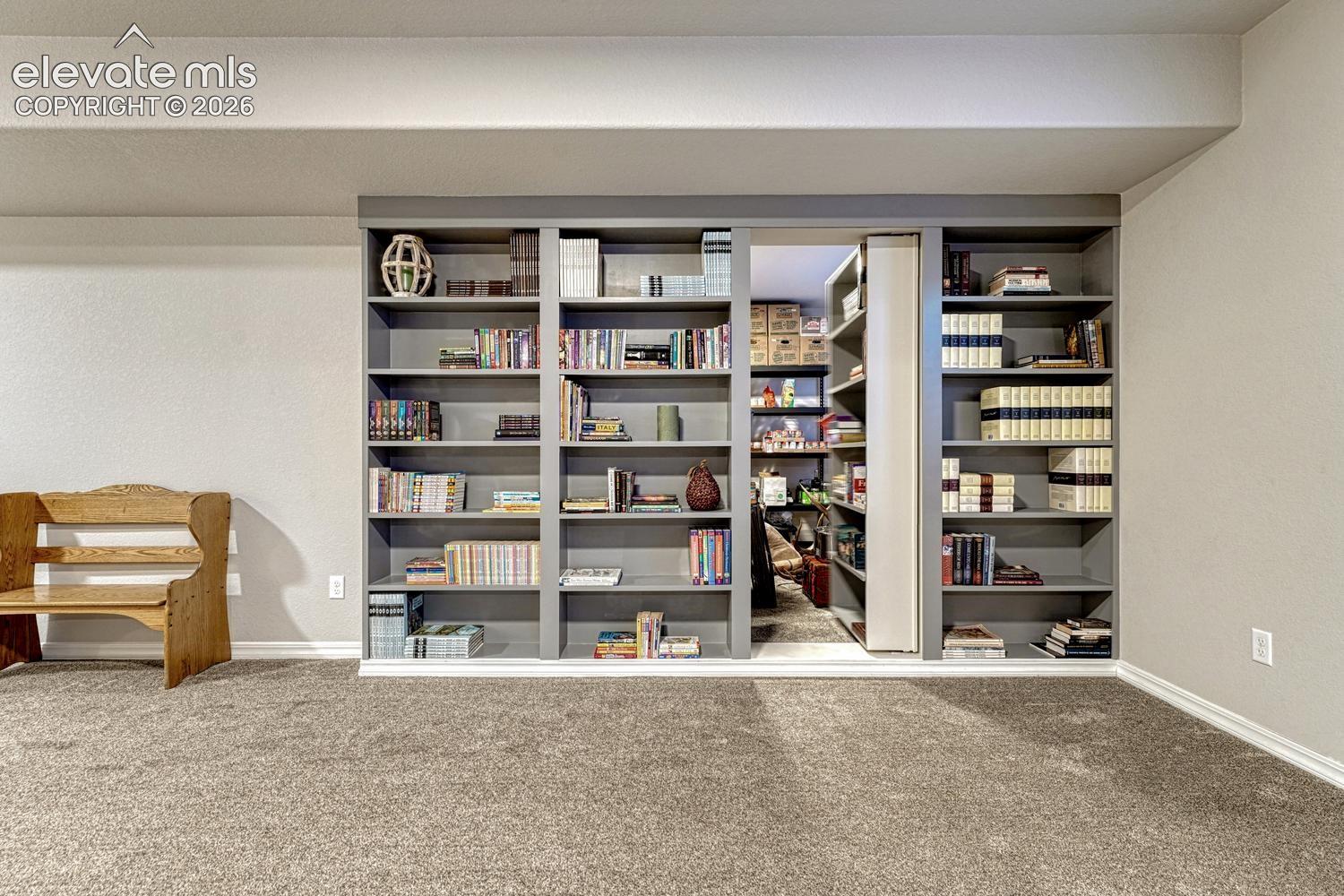 Secret storage or 6th bedroom.
