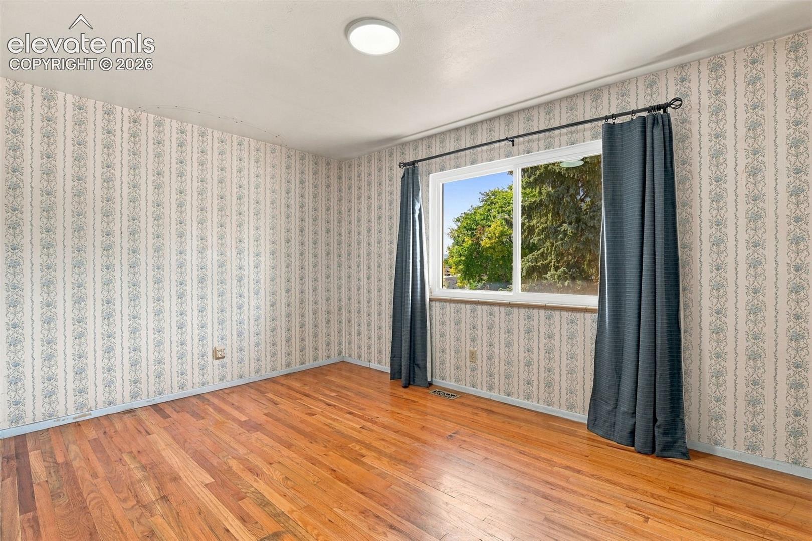 Upstairs bedroom