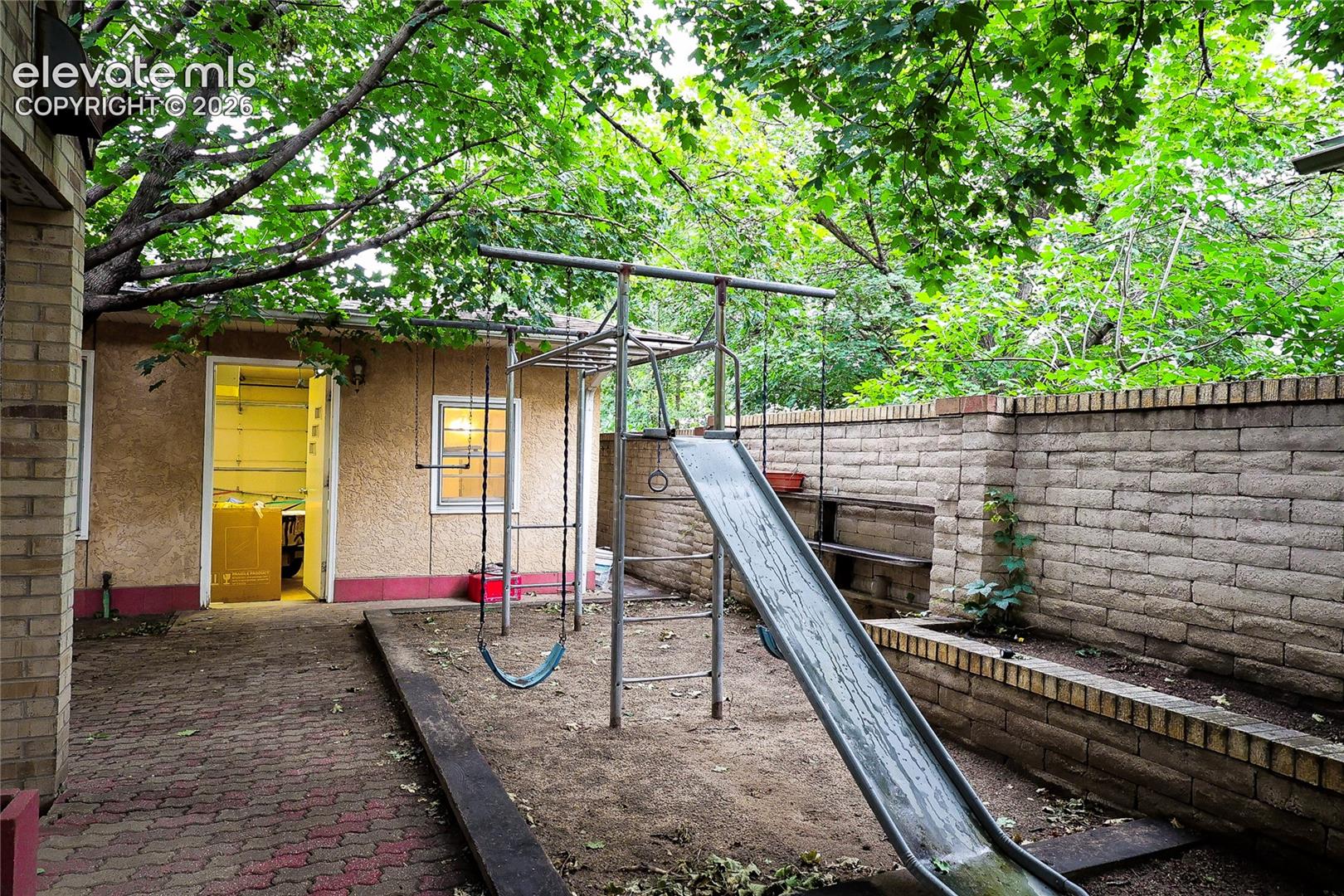 Play area 