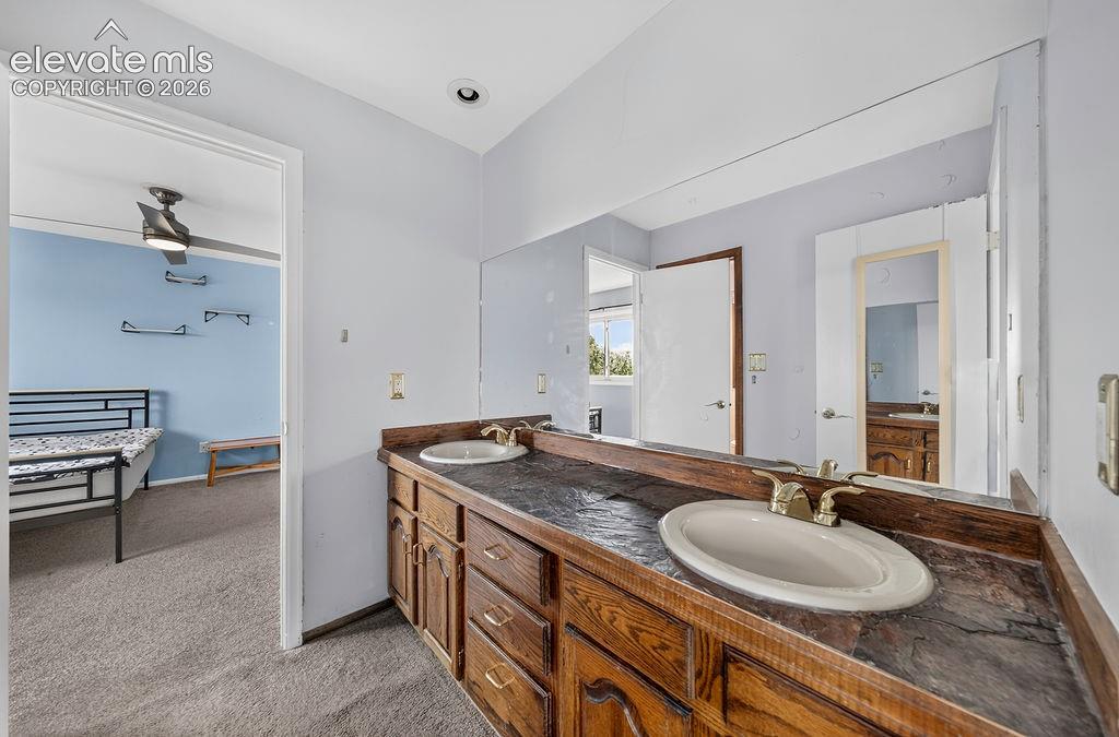Photo 19 of 595 Royal Oak Drive, Colorado Springs