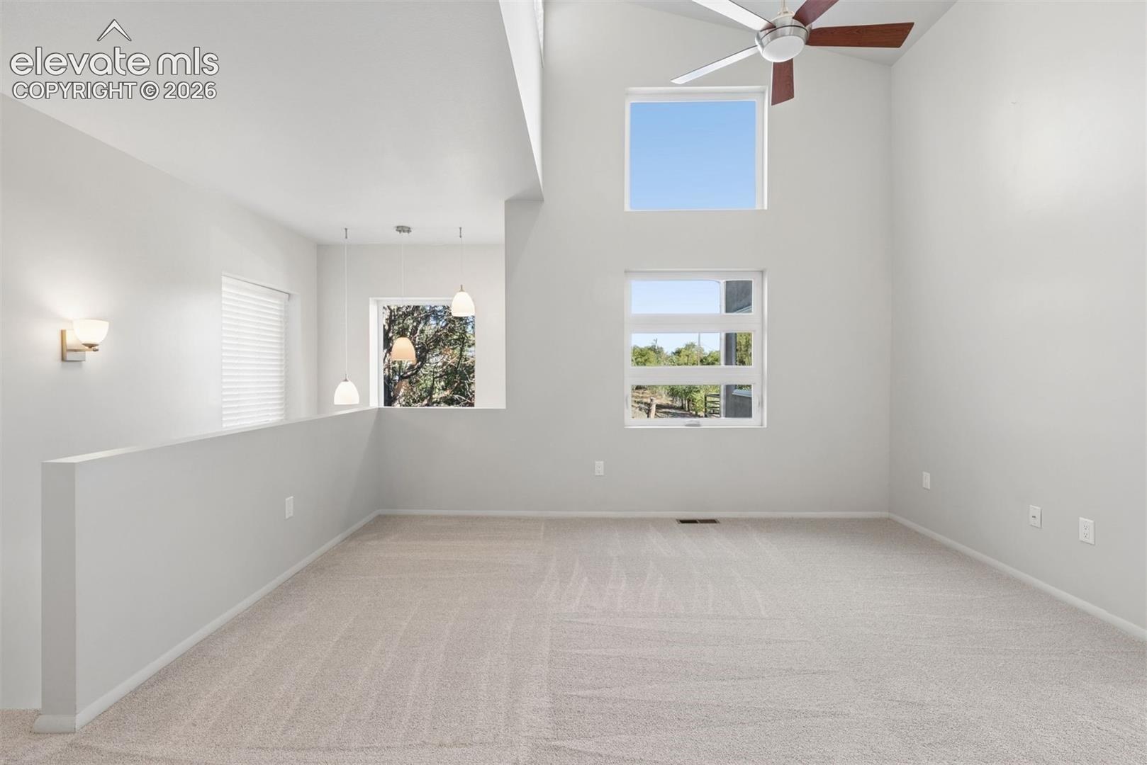 Brand new carpet throughout the upper level 