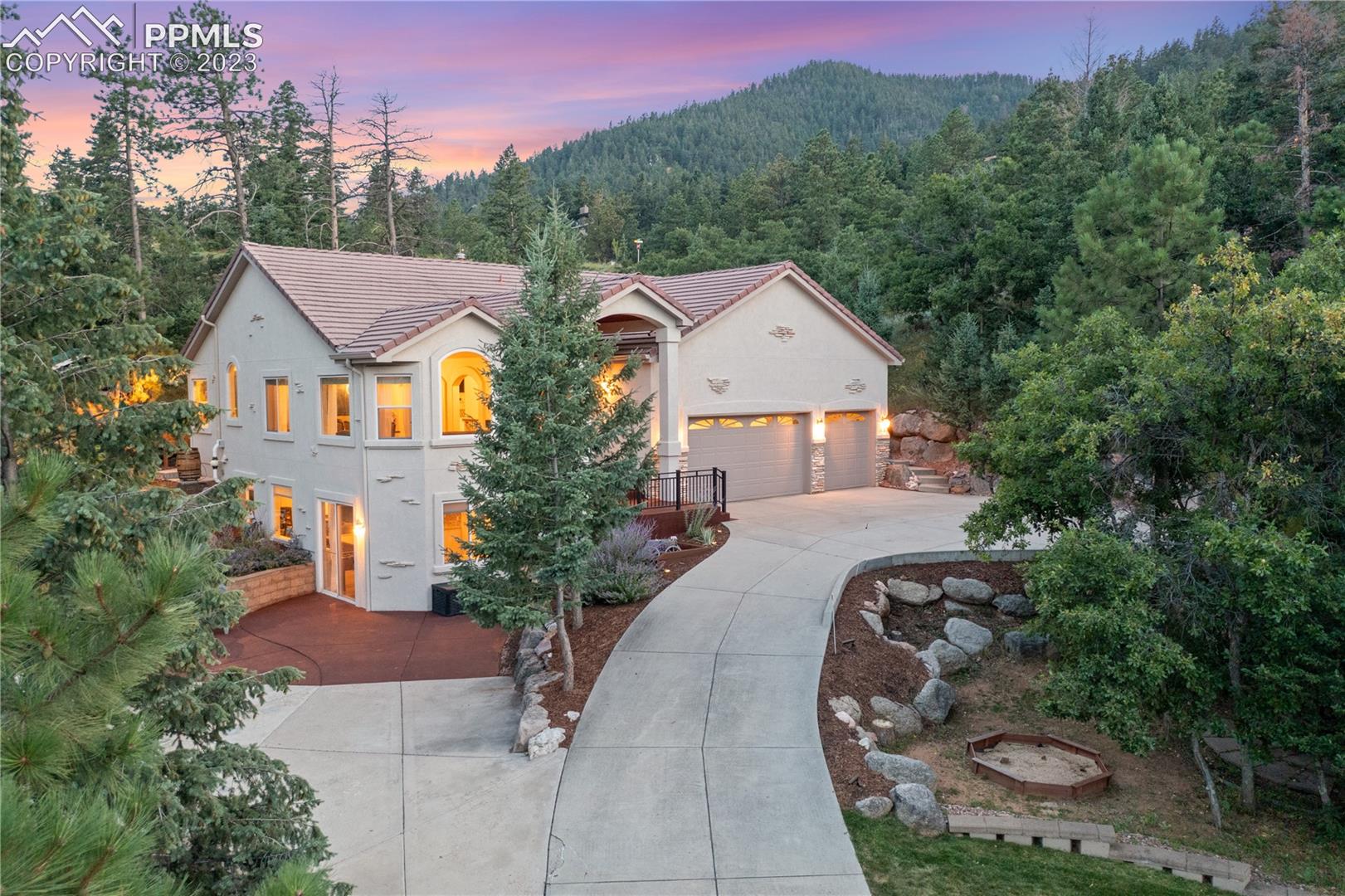 3355 Hydra Drive