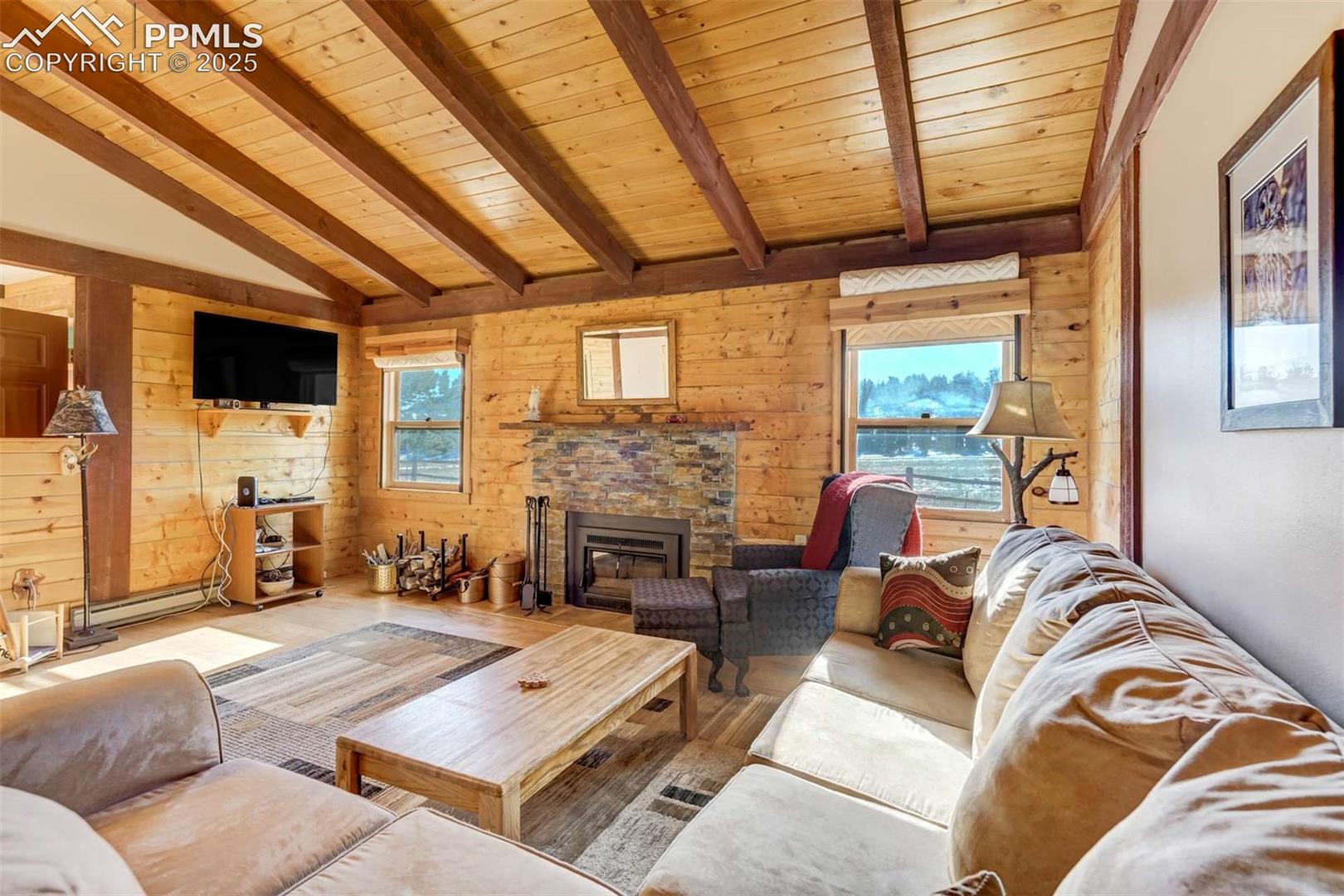 Photo 10 of 994 Deer Lane, Guffey