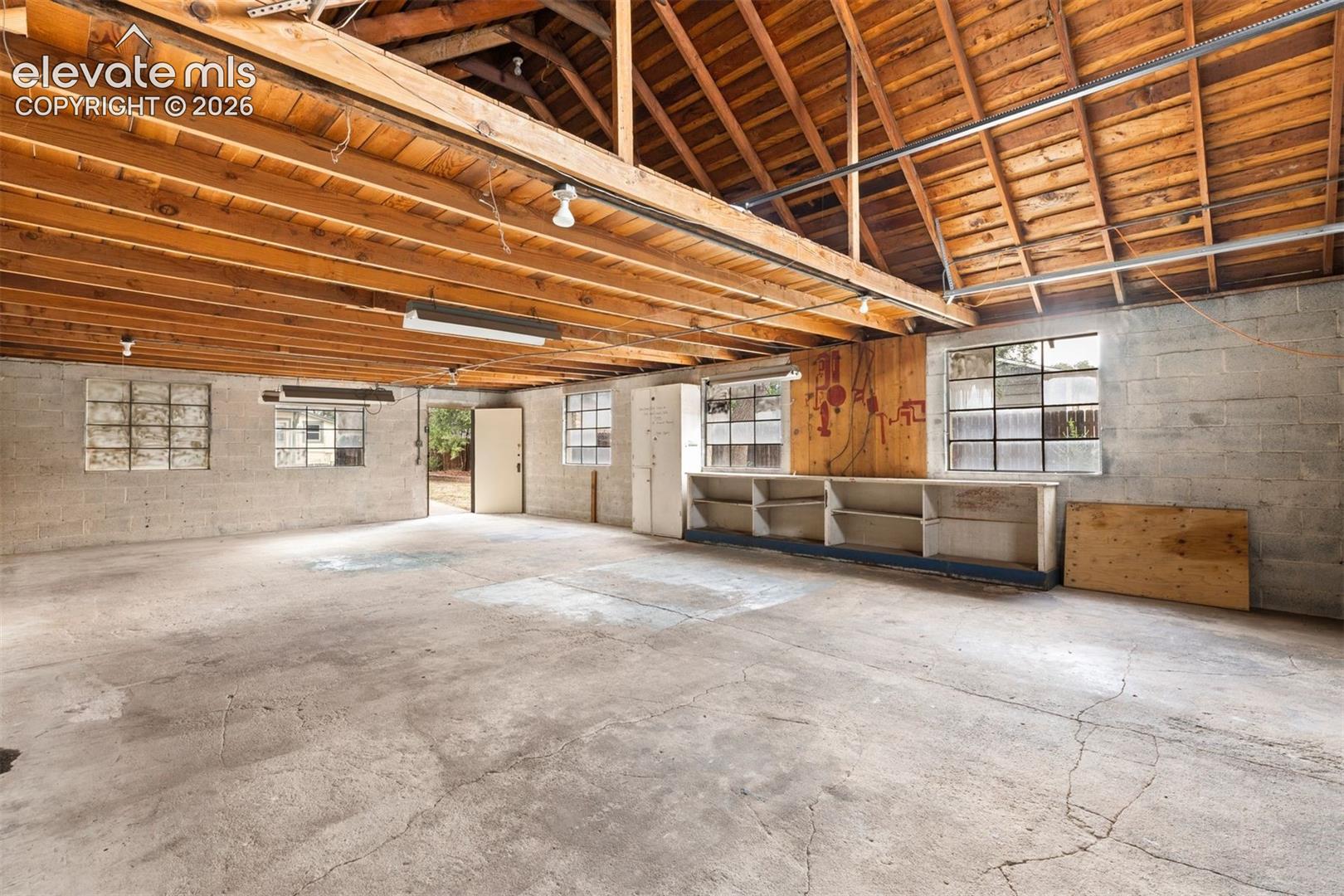 Oversized 4 car garage