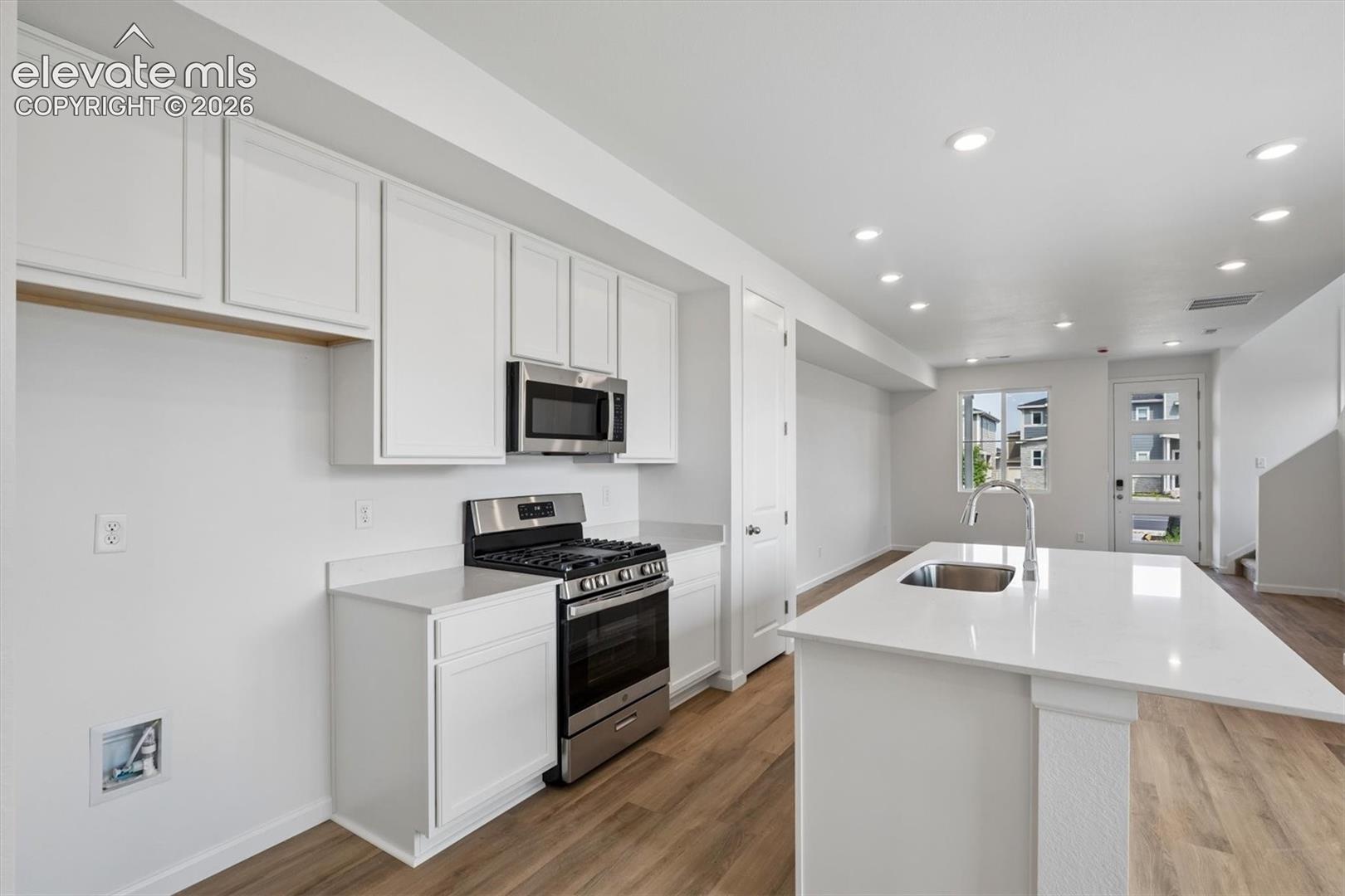 Photo 11 of 2454 Hannah Ridge Drive, Colorado Springs