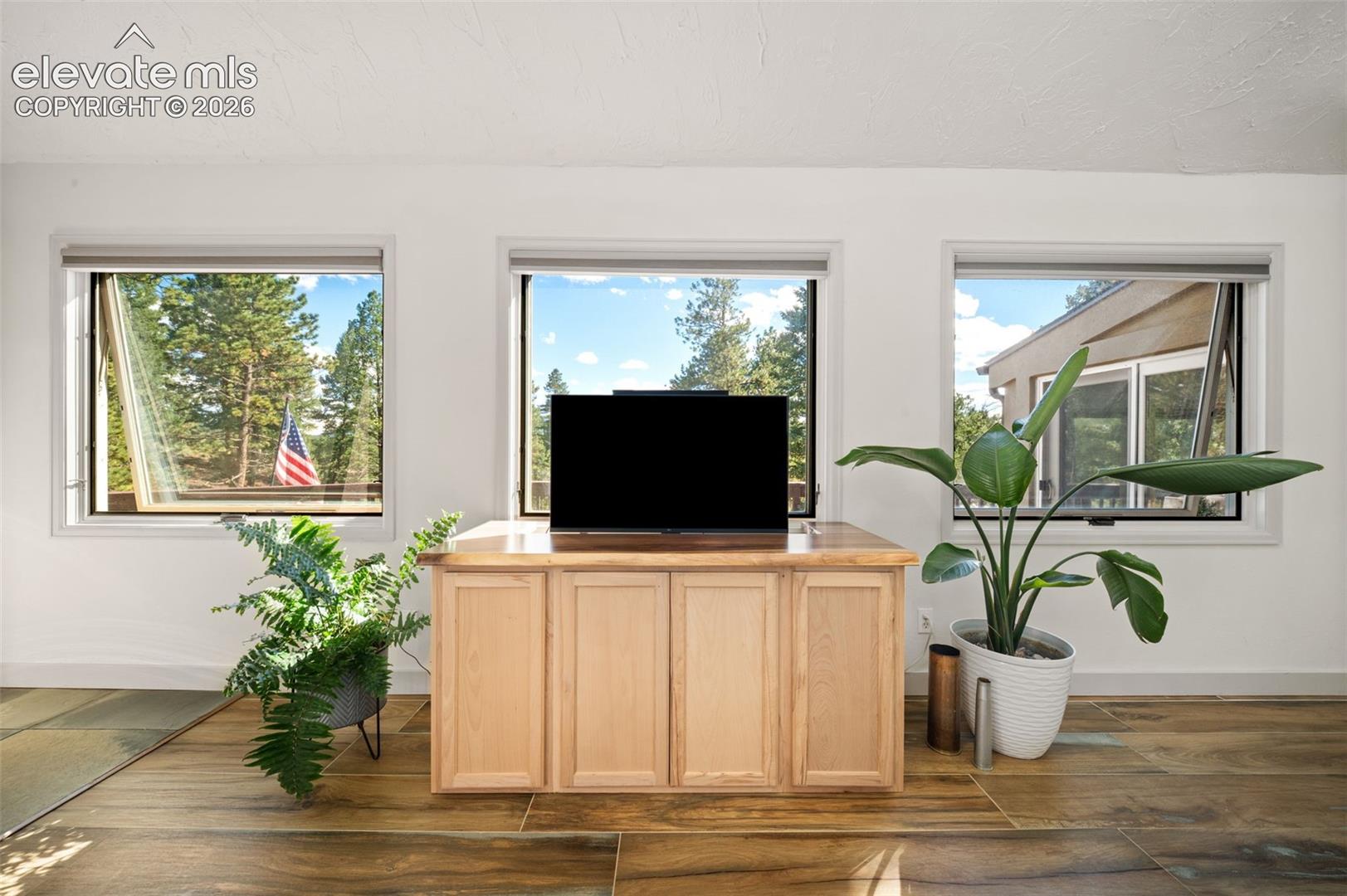 Photo 8 of 330 W Ridge Drive, Woodland Park
